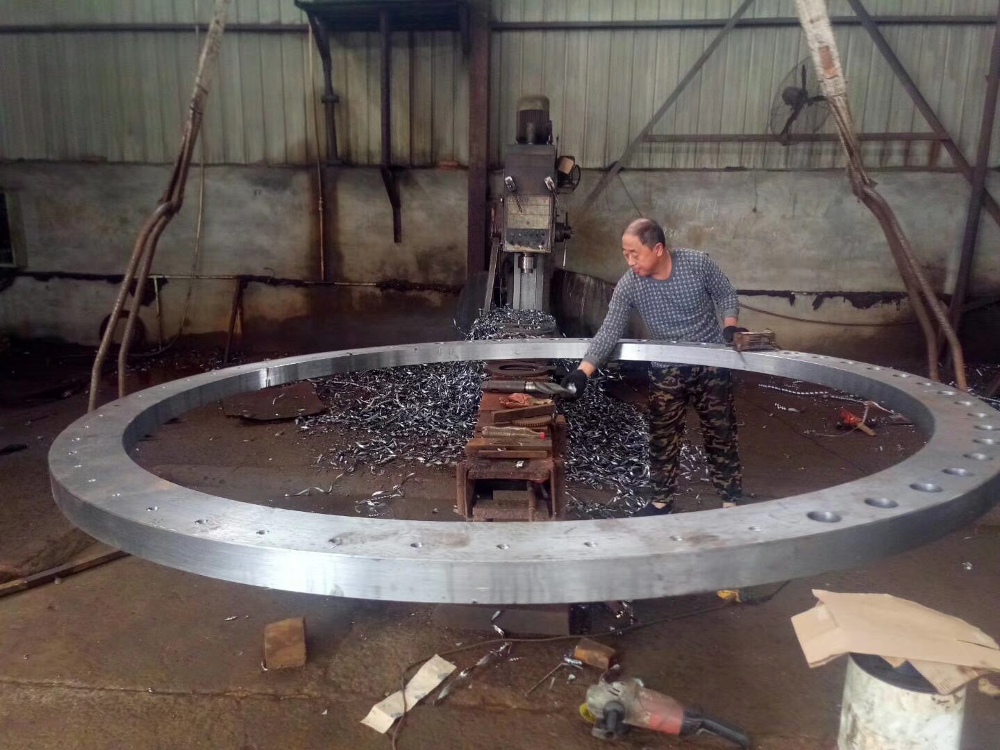 大口(kǒu)徑(jìng)法蘭